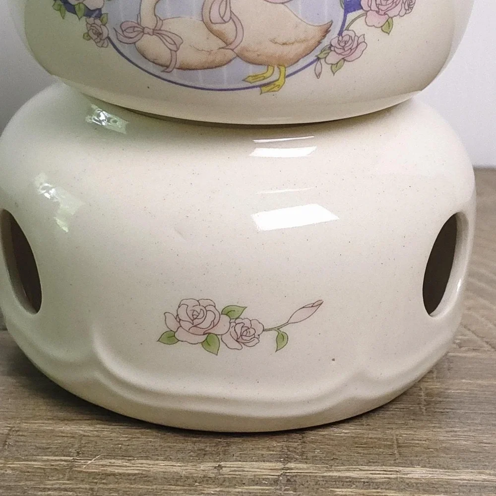 Vintage Floral Goose Ceramic Potpourri Warmer Candle Base Taiwan